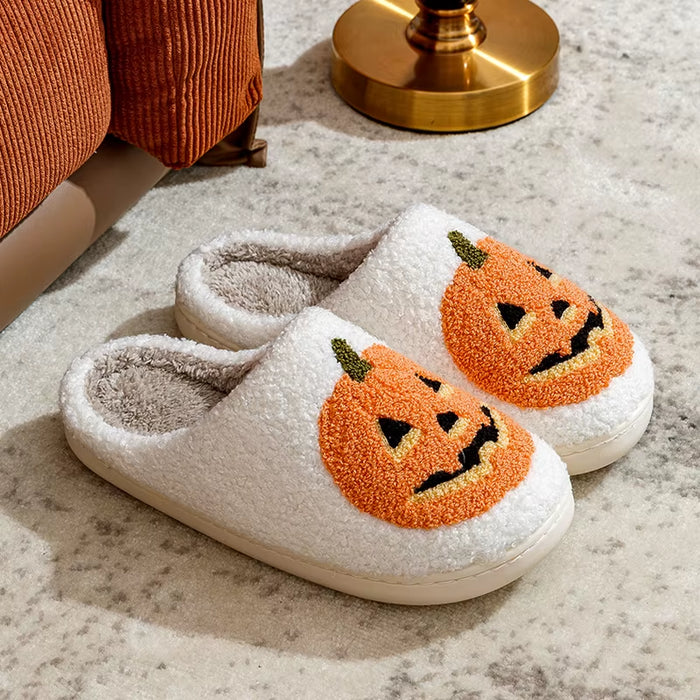 Smile Pumpkin Halloween Women'S Slippers Winter Indoor Cartoon Comfort Home Bedroom Soft Causal Flat Plush Shoes for Gift